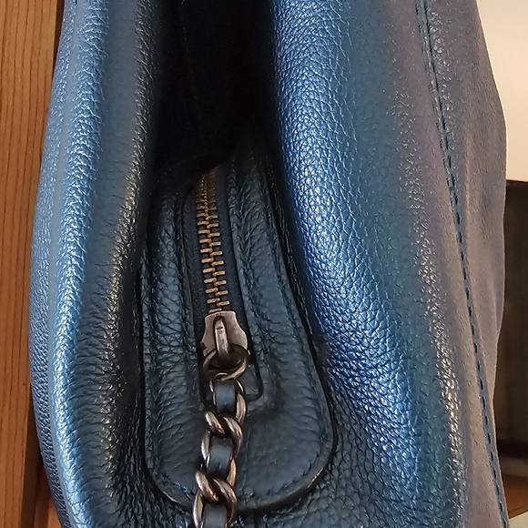 Coach Lexy Metallic Peacock Colored Chain Shoulder Bag - Picture 3 of 4